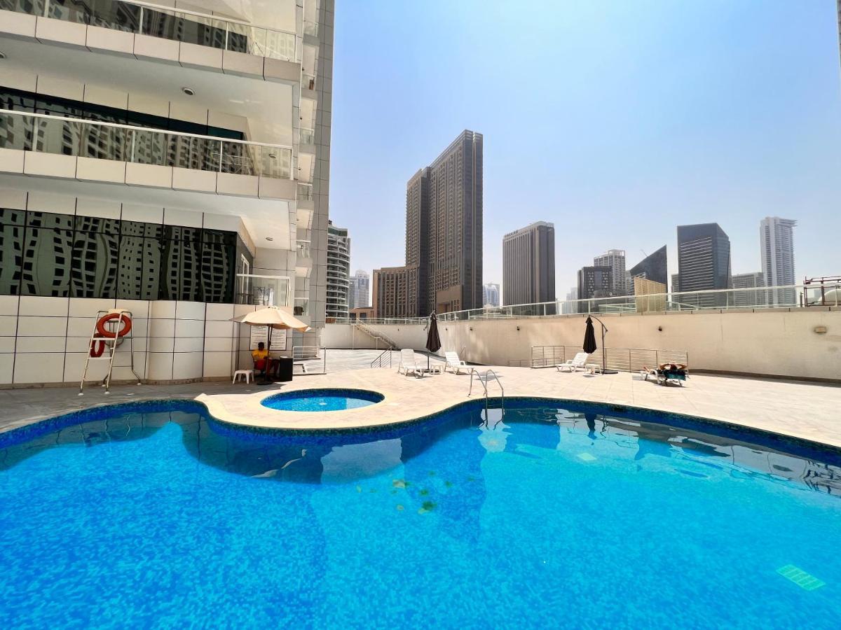 Spacious 1Br With Full Marina View Dubaj Exteriér fotografie